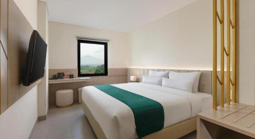 Elsotel Purwokerto By Daphna Management Zewnętrze zdjęcie
