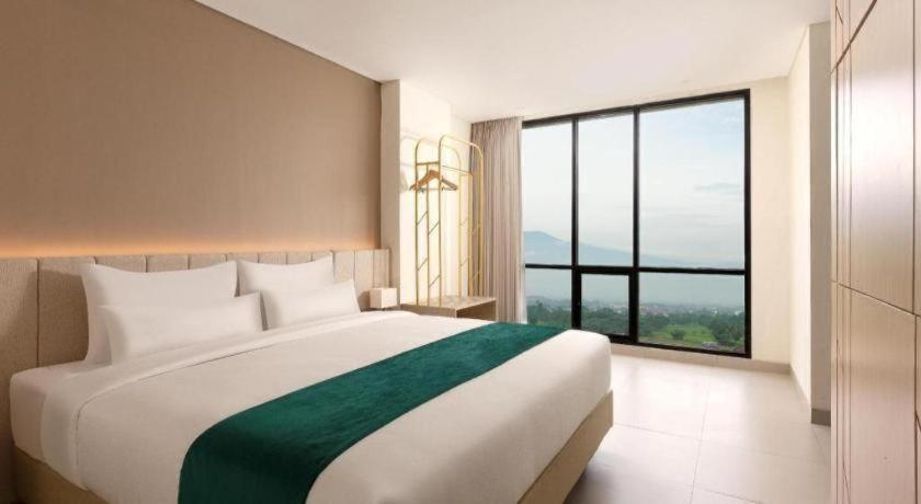 Elsotel Purwokerto By Daphna Management Zewnętrze zdjęcie