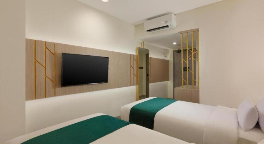 Elsotel Purwokerto By Daphna Management Zewnętrze zdjęcie